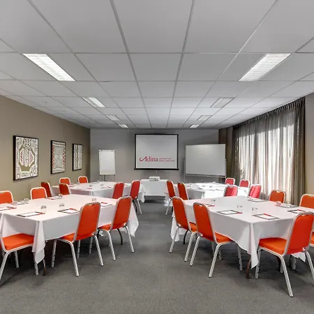 Adina Apartment Hotel Sydney Surry Hills-3