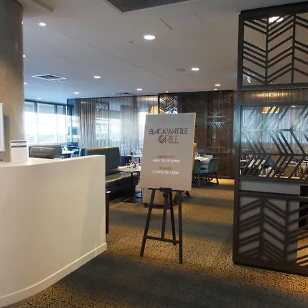 Rydges Sydney Airport Hotel-2
